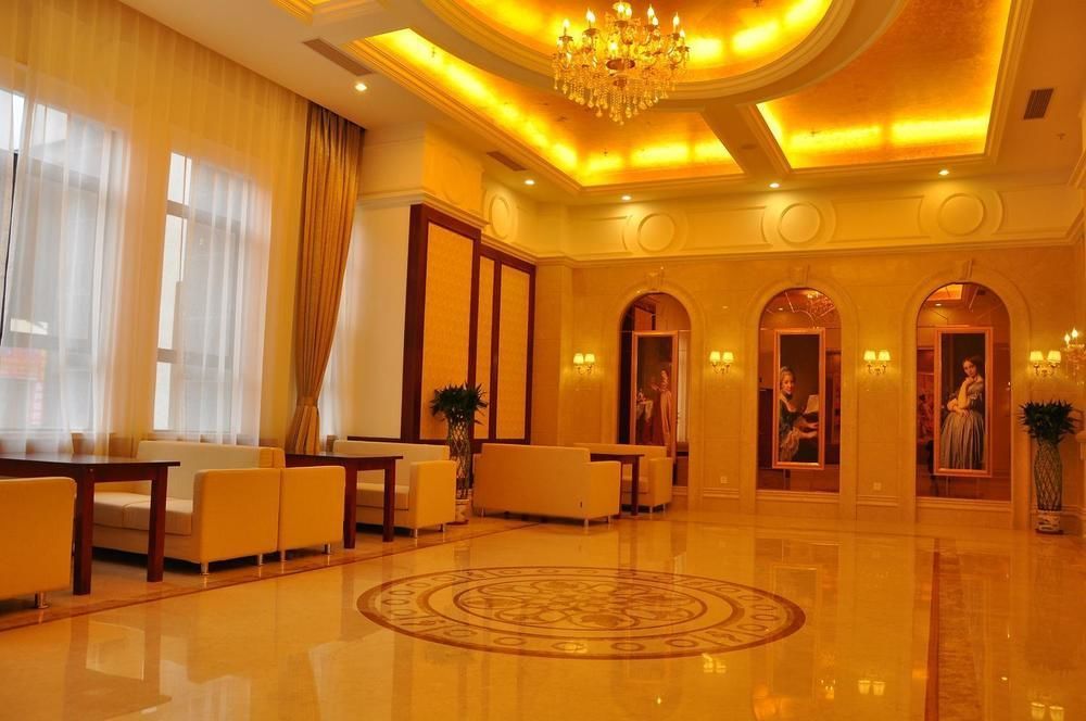 שנגחאי Vienna Hotel Sh Fengxian Nanqiao Jinhai Road מראה חיצוני תמונה