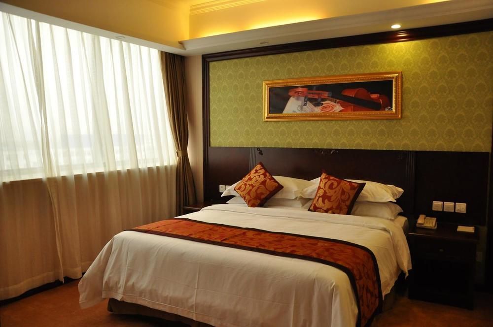 שנגחאי Vienna Hotel Sh Fengxian Nanqiao Jinhai Road מראה חיצוני תמונה