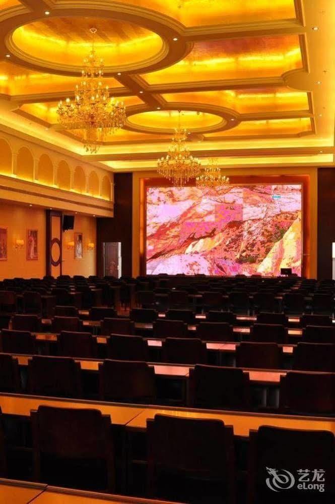 שנגחאי Vienna Hotel Sh Fengxian Nanqiao Jinhai Road מראה חיצוני תמונה